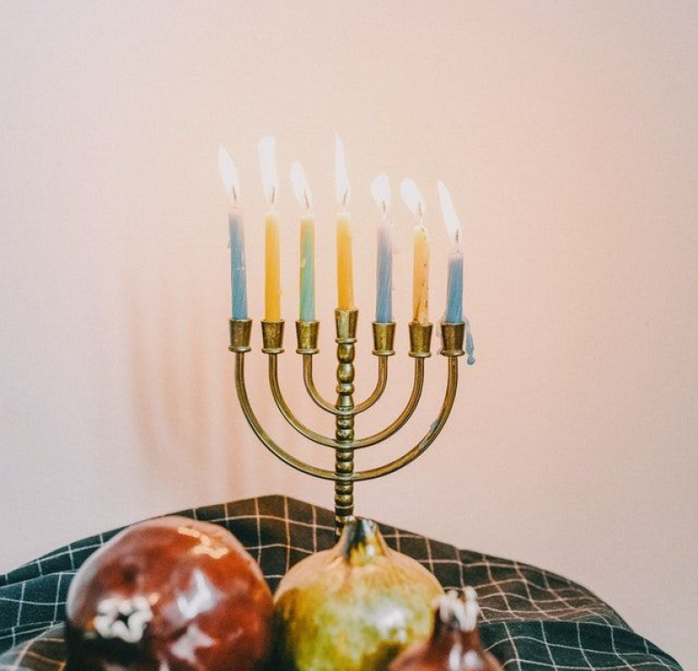 Čestitka patrijarha povodom praznika Hanuka